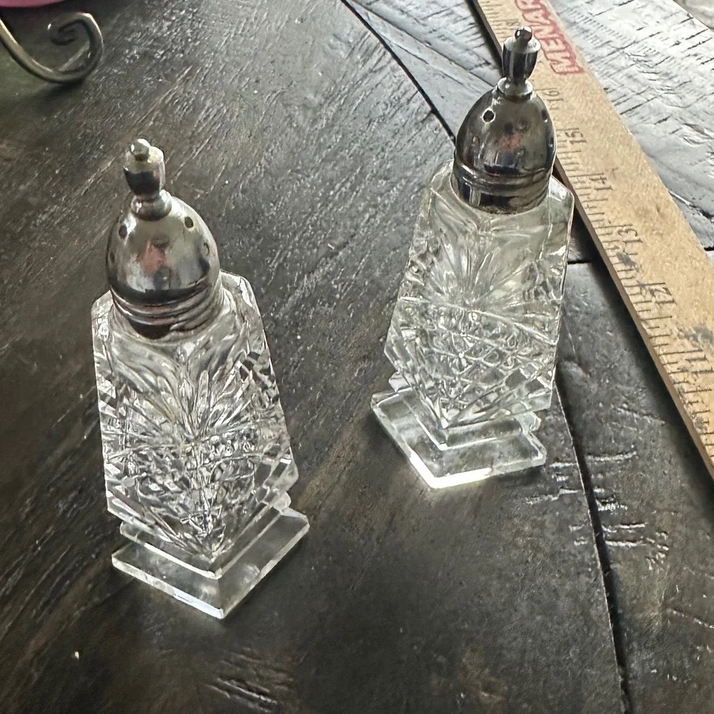 Vintage Cut Glass Salt and Pepper Shakers Set Silver Tone Lids Starburst Pattern